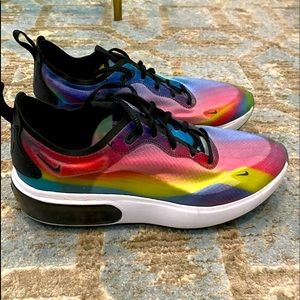 Colorful Nike Air Max - Ladies size 8.5M
